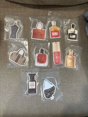 Creed Aventus Black & White Bottle Air Freshener- can order more scents